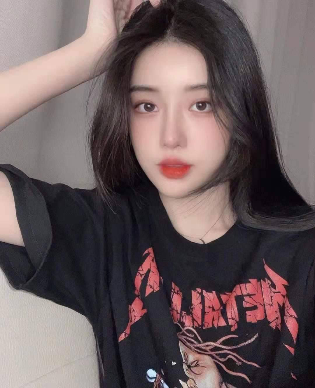 朝阳温柔型妙龄女孩新货.清秀无风尘味.苗条玲珑各种姿势