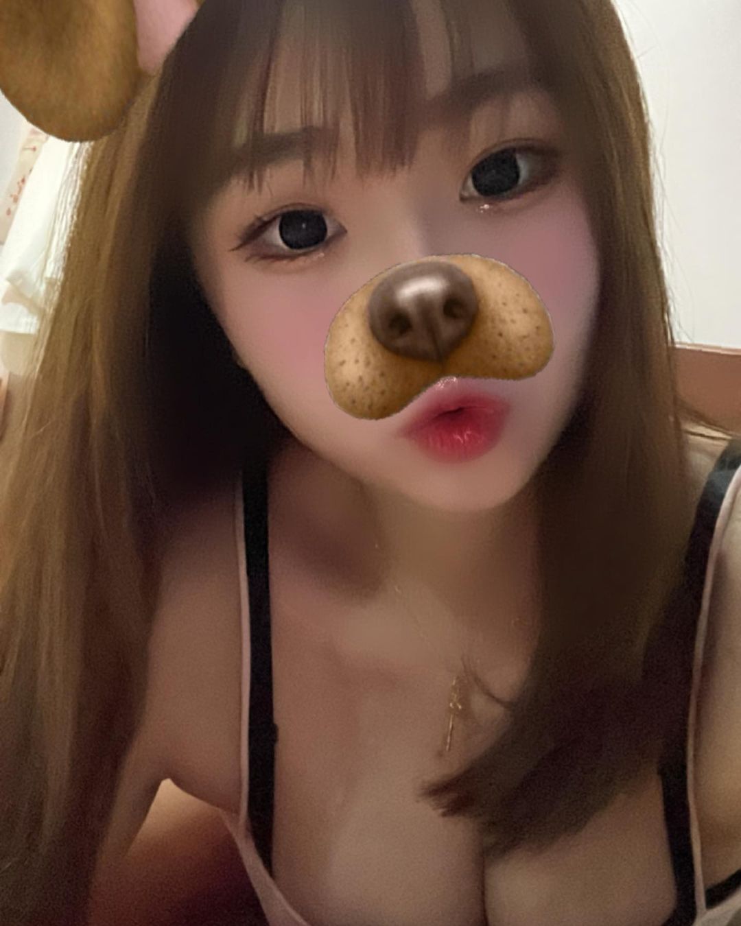 性感小sao妇，圆奶身材很棒