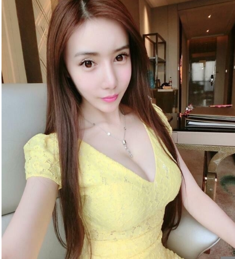 童颜巨乳D罩杯刚到北京不久的美人儿